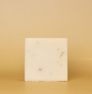 Therapeutic Oatmeal Milk & Honey Natural Soap - naturél